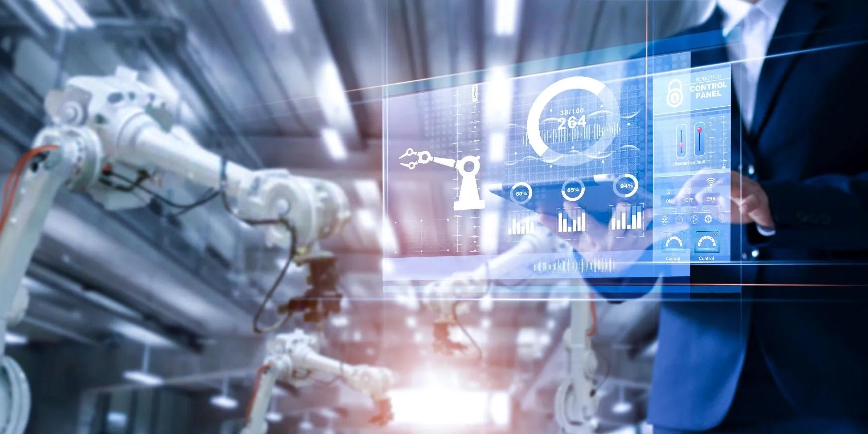 Robotics Control Panel mit Robotern und Anzeigetafeln